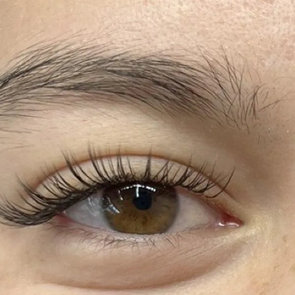 Soft classic eyelash extensions, Koh Samui